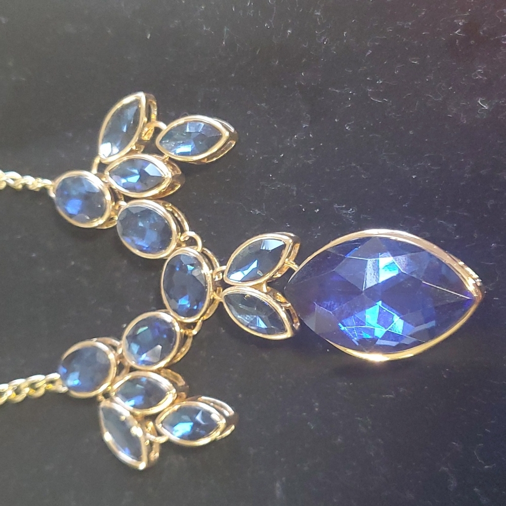Gold necklace